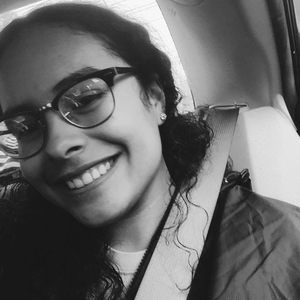 Meet your Posher, Rebeca